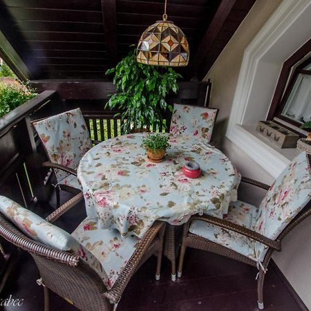 Apartmaji Urska Laško Esterno foto