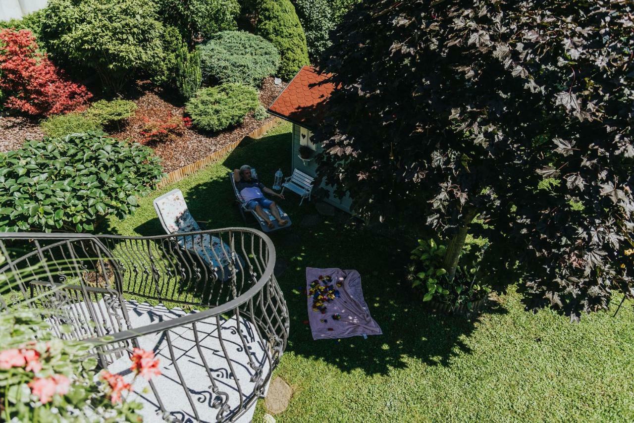 Apartmaji Urska Laško Esterno foto
