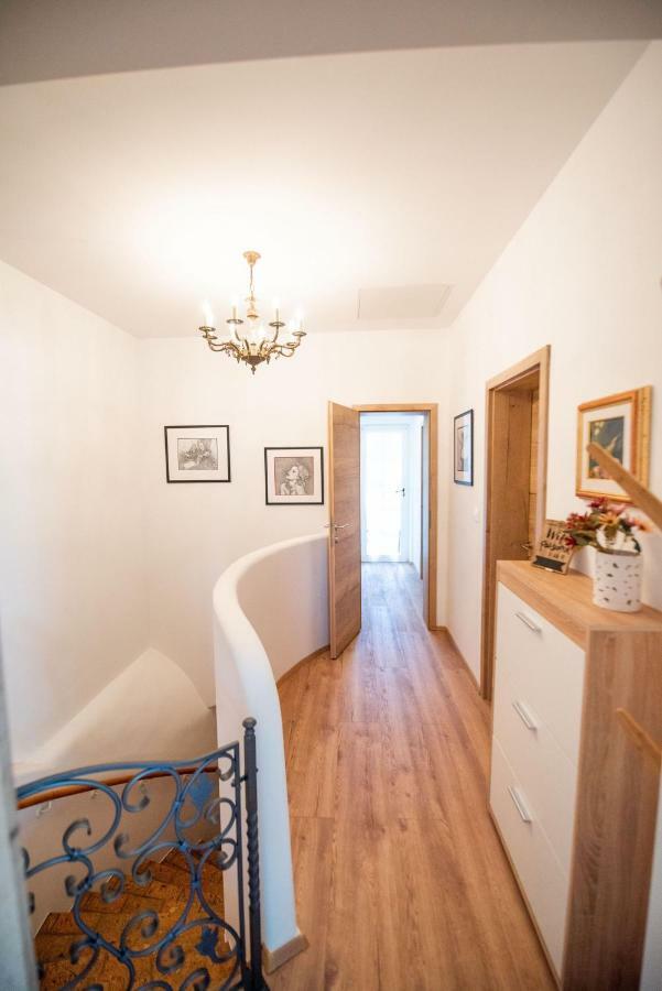 Apartmaji Urska Laško Esterno foto